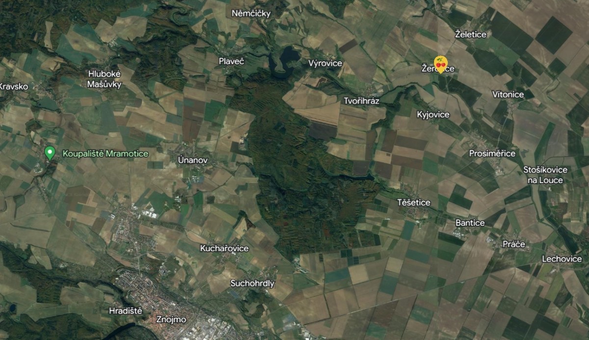 Samosb r T e n U Znojma D evostavitel cz