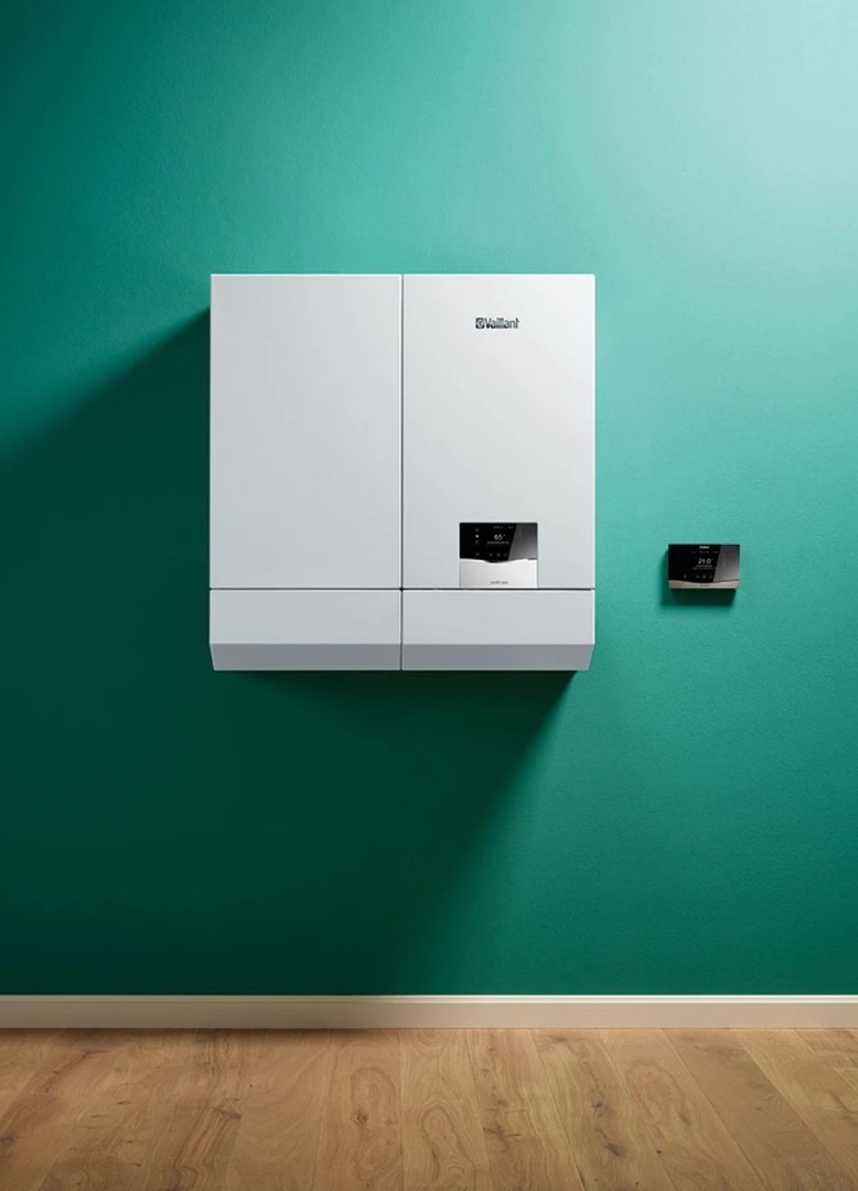 Fotografie kondenzační plynové kotle s ohřevem vody VUW 32 CS