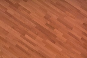 Dřevěná podlaha pro podlahové vytápění v ceně do 800,- Kč