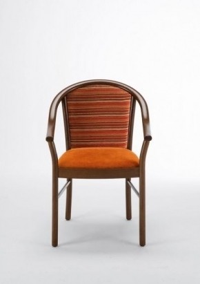 Dřevěné židle v ceně do 5.700,- Kč