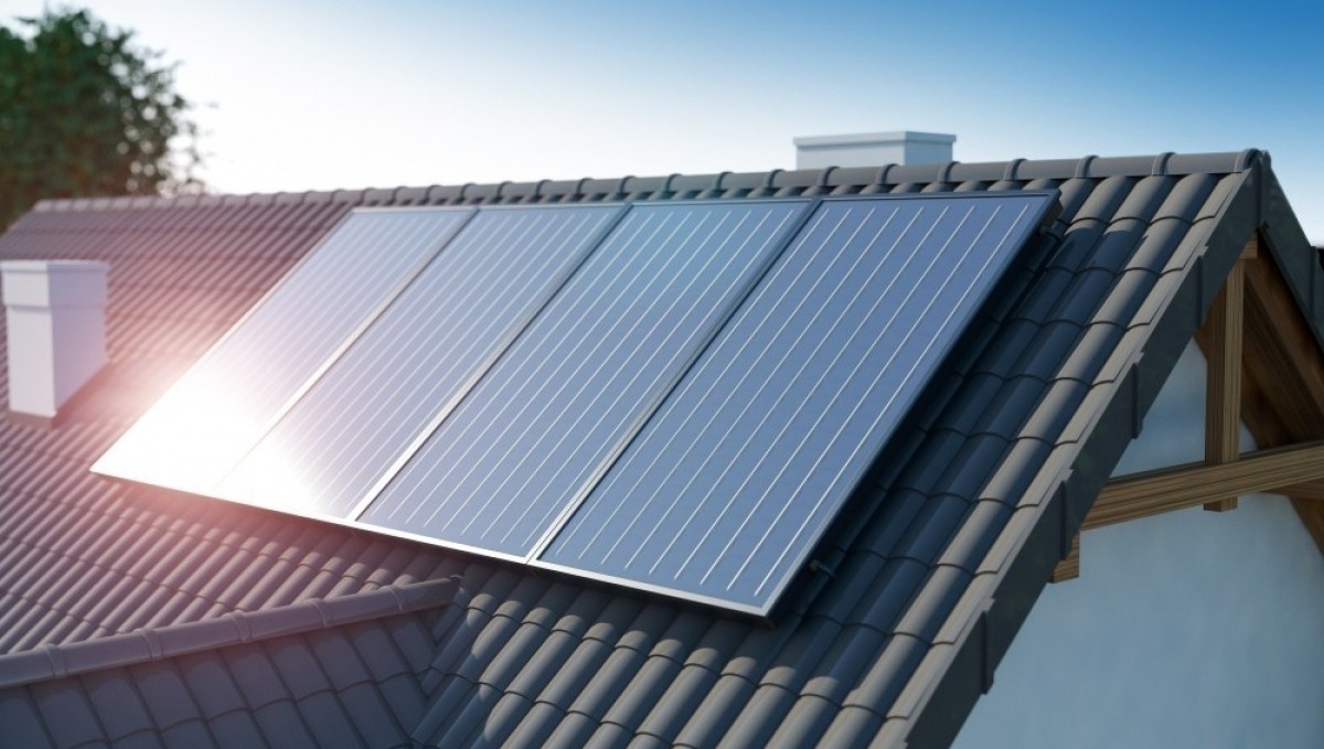 Je výhodnější fotovoltaický nebo fototermický systém?