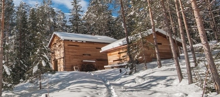 Pravá tyrolská chata, ve které můžete strávit parádní zimní dovolenou