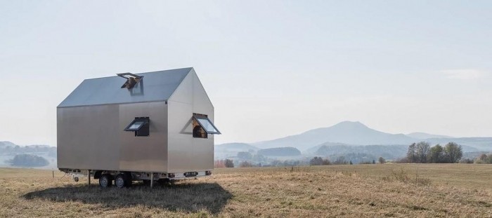 Soběstačný designový mobilní dům Mobile Hut