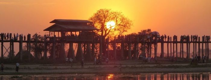 U Bein Bridge je nejdelším týkovým mostem na světě
