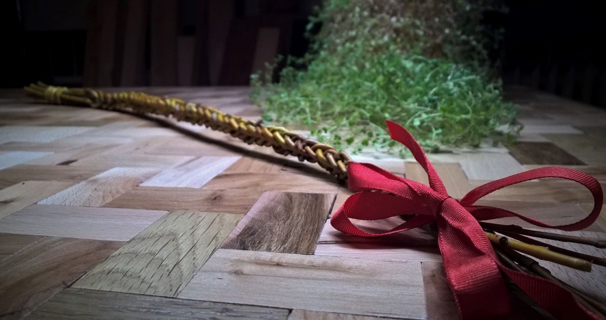 návod na pletení pomlázky
