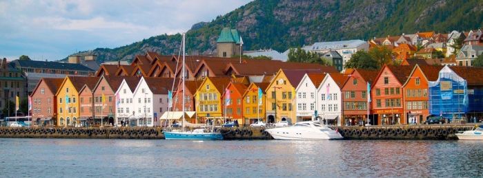 Nejstarší čtvrť Bryggen norského přístavu Bergen