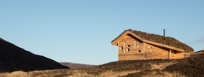Skotská horská chata ve stylovém designu