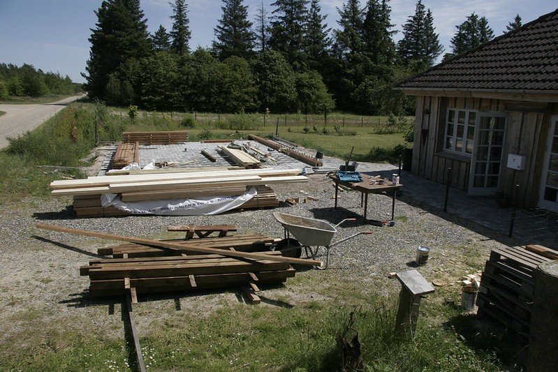Garážové stání svépomocí – materiál pro stavbu