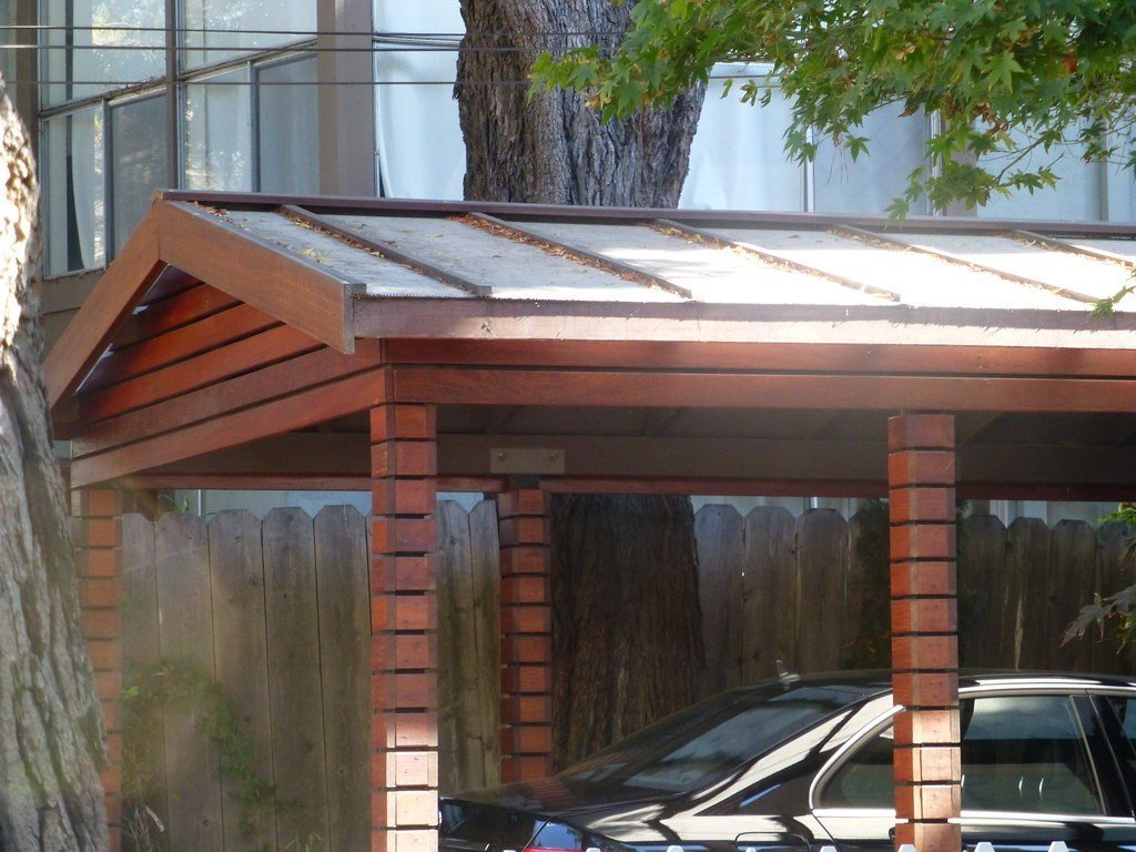 Dřevěné garážové stání pro auto inspirace