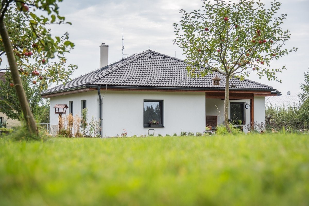 Bungalov do tvaru L