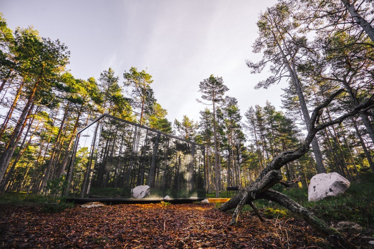 zrcadlový tiny house