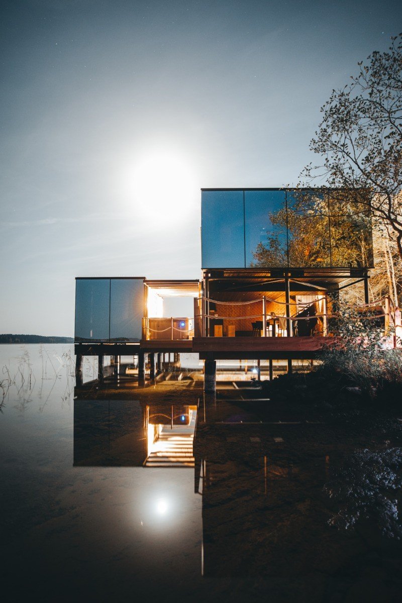 zrcadlový tiny house