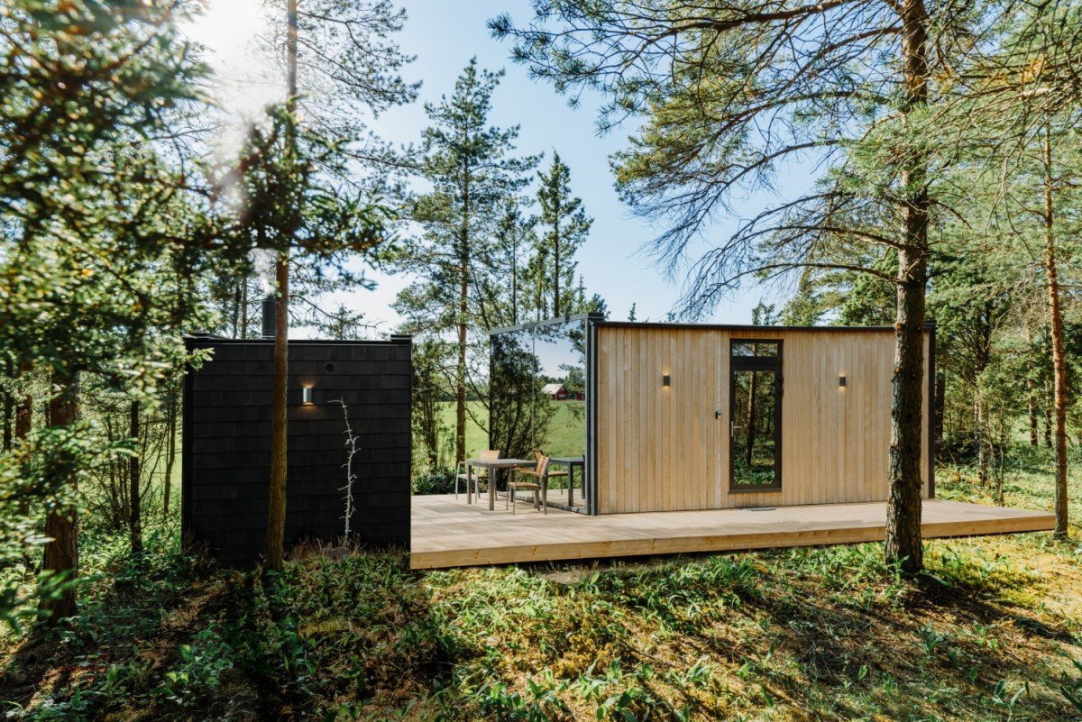 zrcadlový tiny house