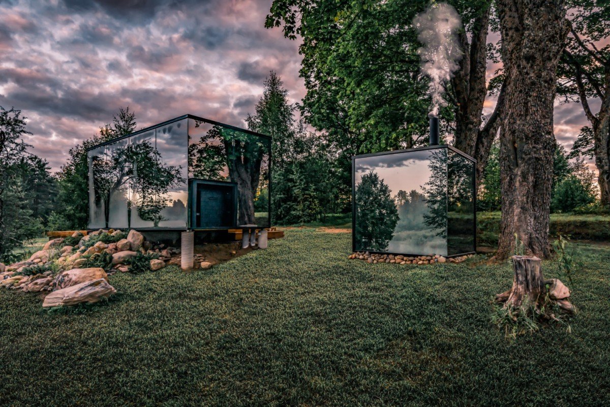 zrcadlový tiny house