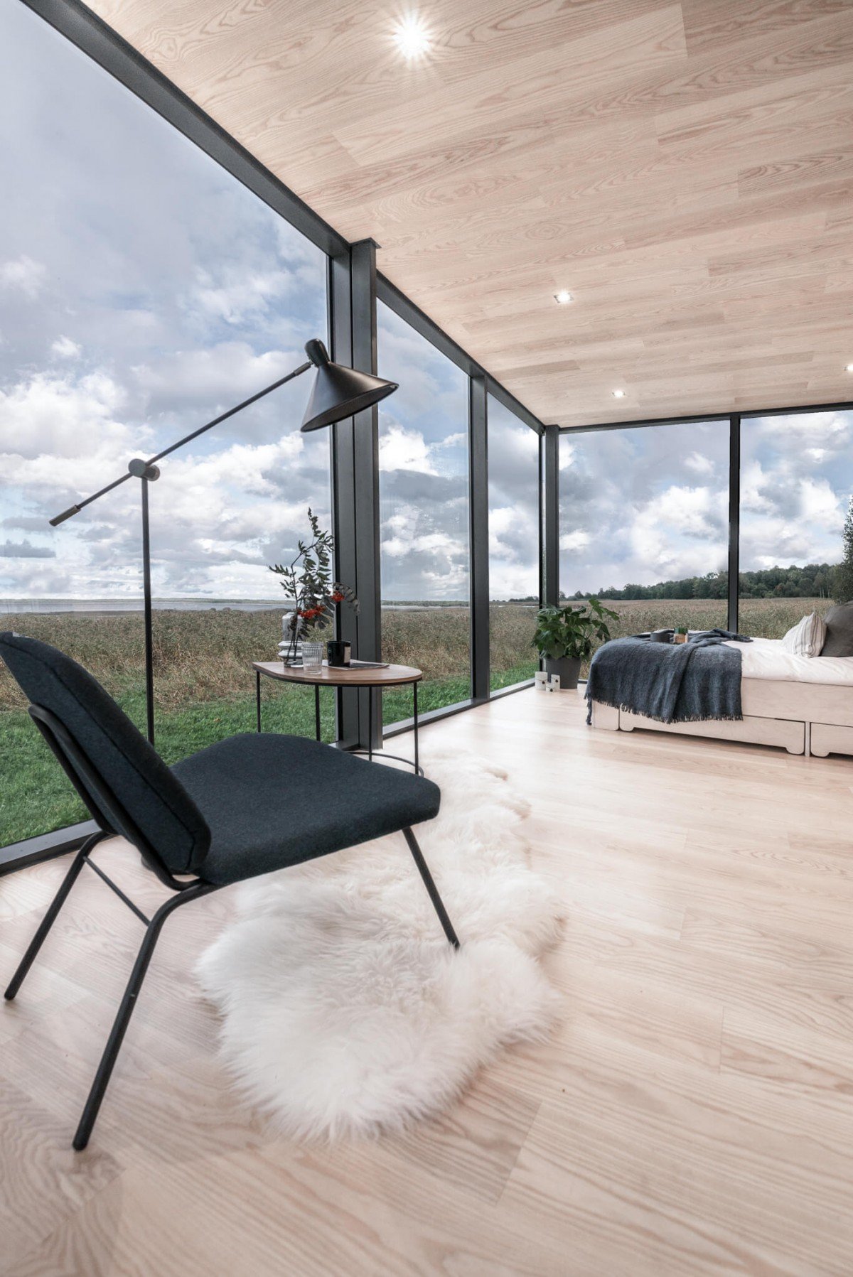 zrcadlový tiny house