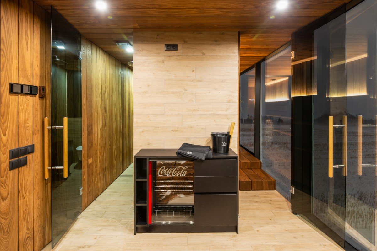 zrcadlový tiny house