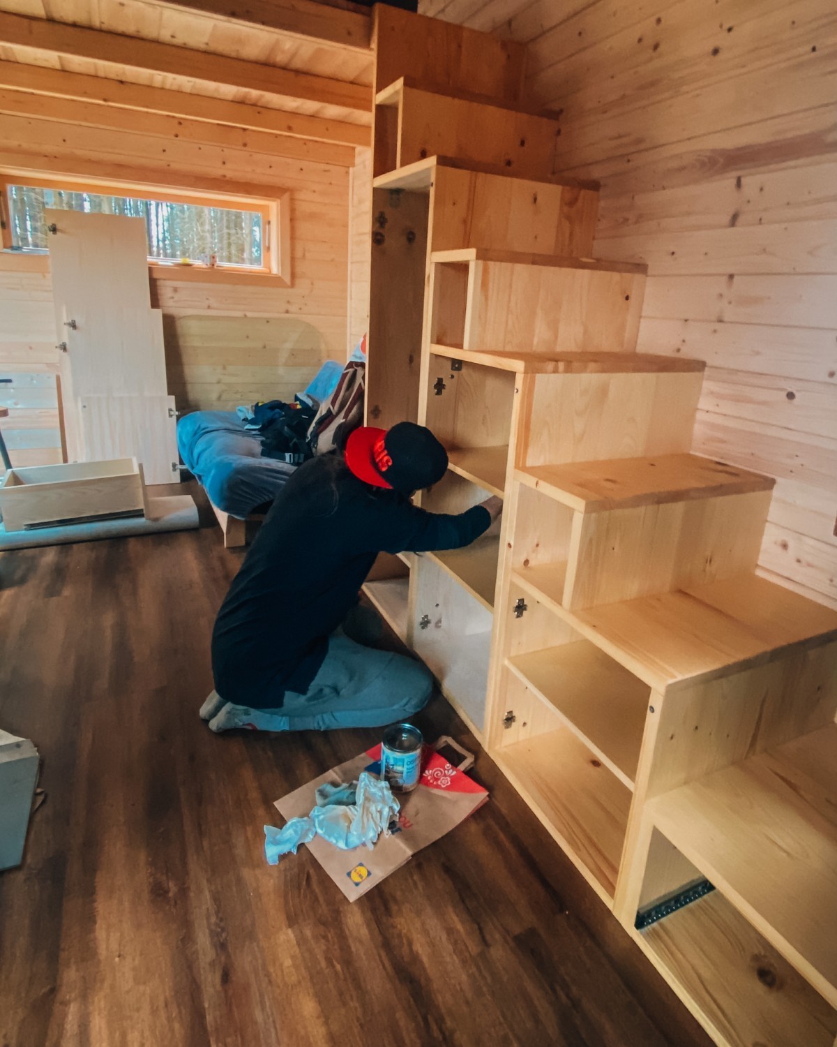 tiny house svépomocí