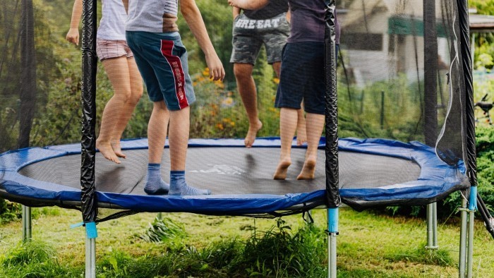 Trampolína