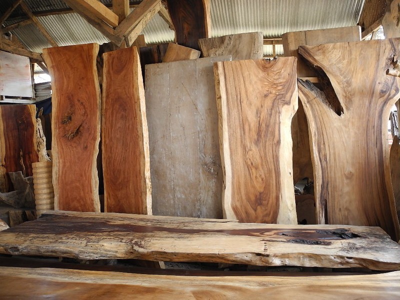 akátové dřevo na terasu