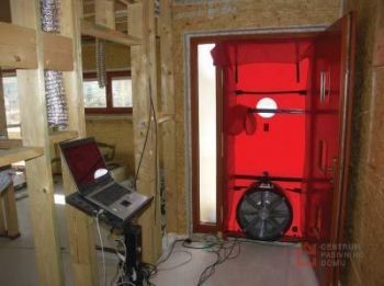 Blower-door test