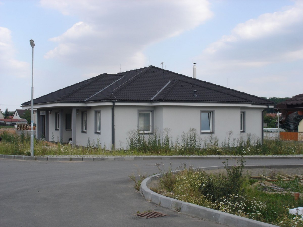 Bungalov 5kk s garážovým stáním