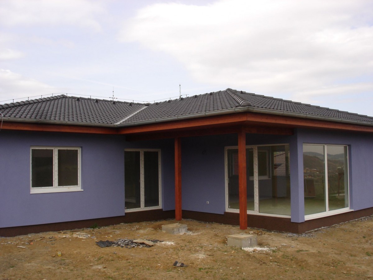 Bungalov 5kk s garážovým stáním