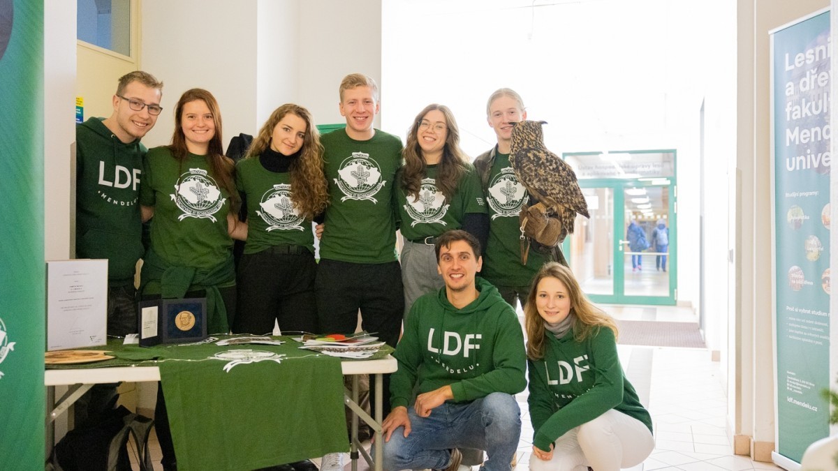 Den otevřených dveří na LDF Mendelu s exkurzí do univerzitních lesů