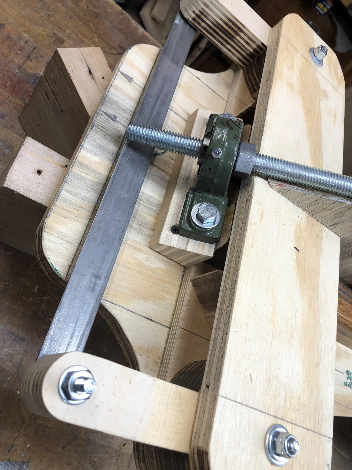 DIY motokára