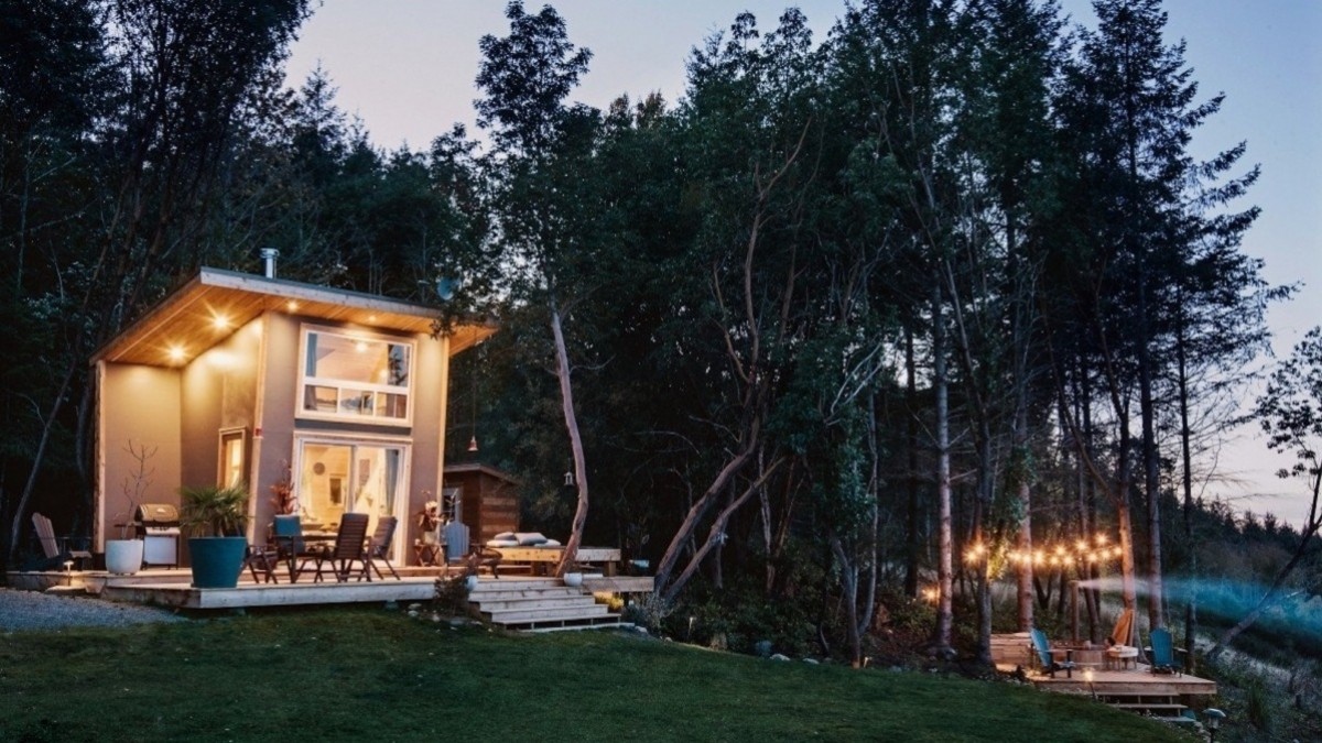 Tiny house se zastavěnou plochou 10 m2 vypadá velmi prostorně
