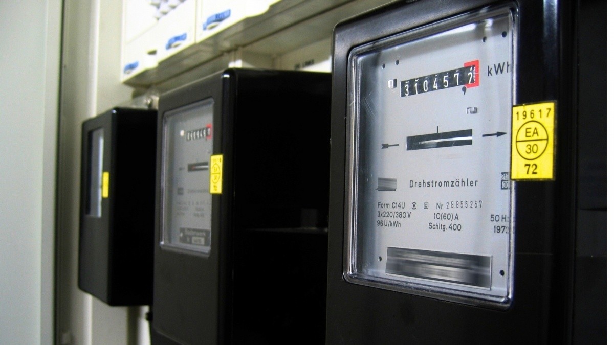Chytré elektroměry začnou od července nahrazovat staré přístroje