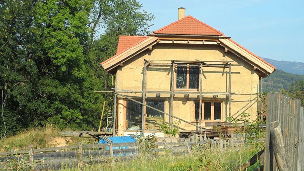 Žadatelé o dotaci z programu Oprav dům po babičce získají také úvěr s nízkým úrokem