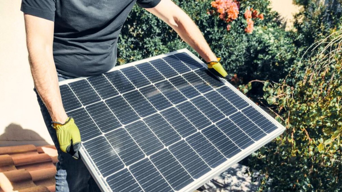 Britští vědci vyvinuli fotovoltaický panel s rekordní účinností