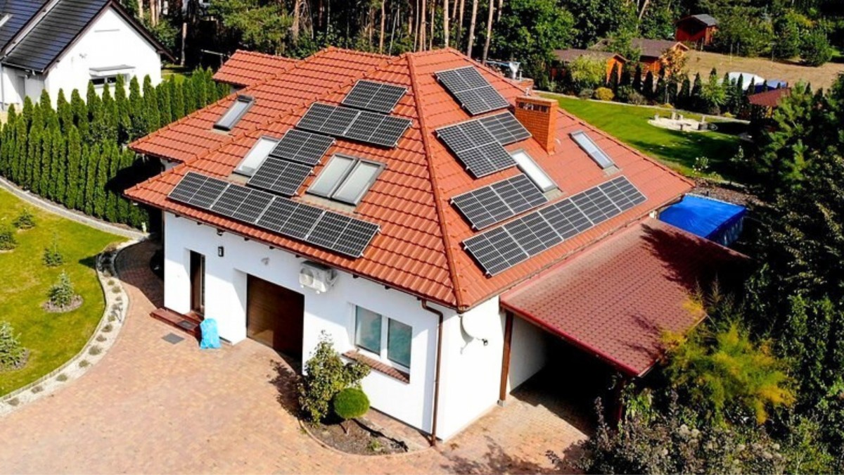 Zájem o pořízení domácí fotovoltaiky prudce klesl