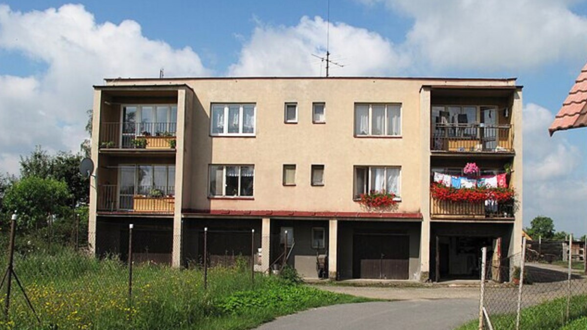 Soused obtěžoval ostatní nadměrným hlukem. Zoufalý Vláďa se odhodlal k radikálnímu činu