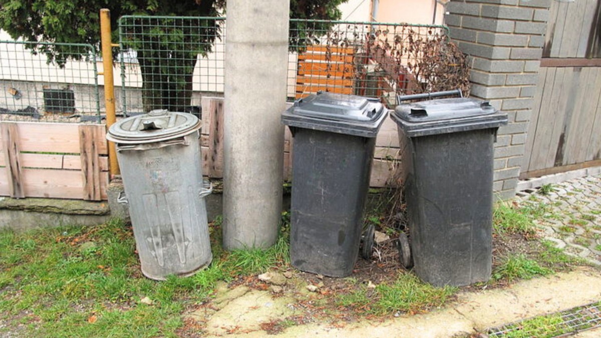 Filipovi přišla výzva k nedoplatku za komunální odpad. Jak se v ní ale vyznat?