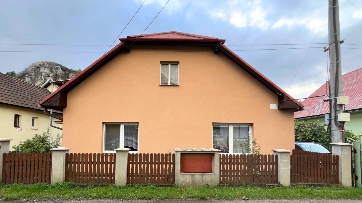 Ivan chtěl slepit vztah. Manželka ho připravila o dům