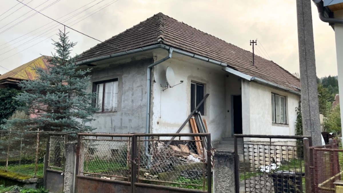 Manželé chtěli zrekonstruovat zděděný dům. Pozemek pod ním však nebyl jejich