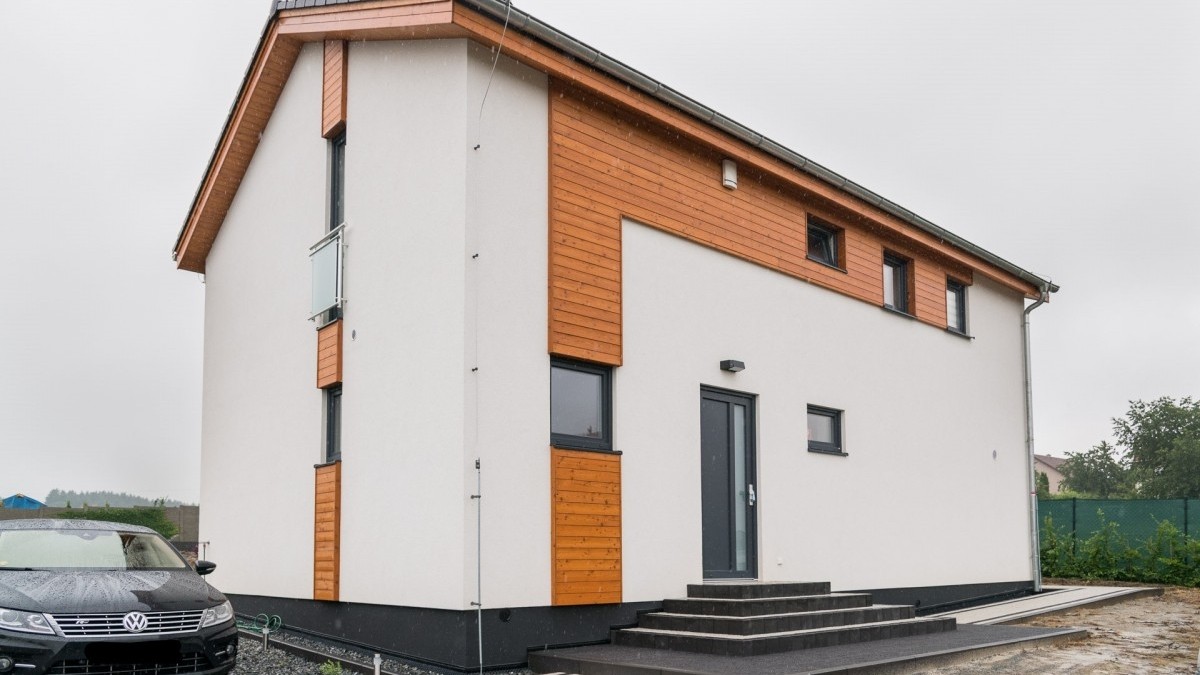 Moderní patrový dům