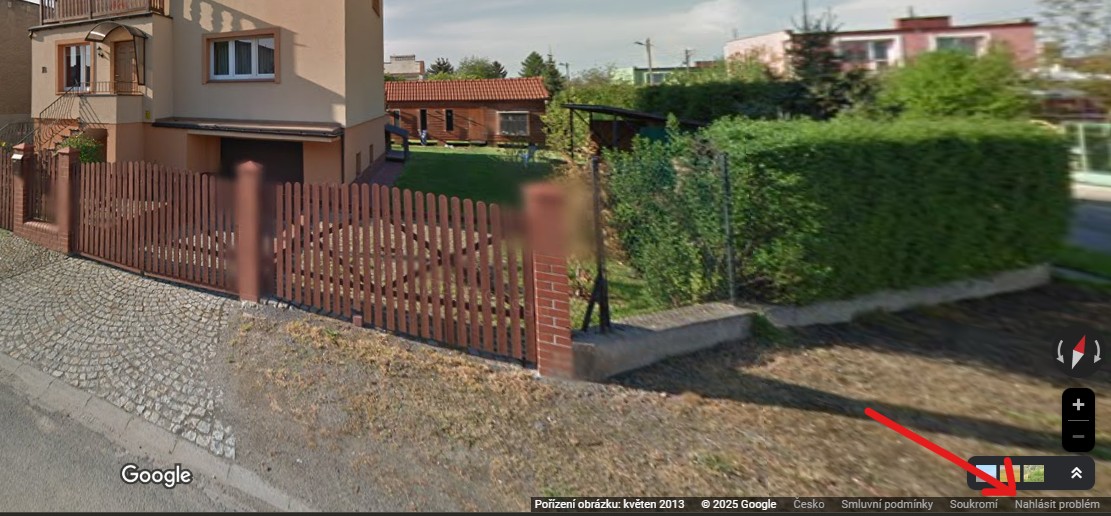 Jak rozmazat dům v Google Maps