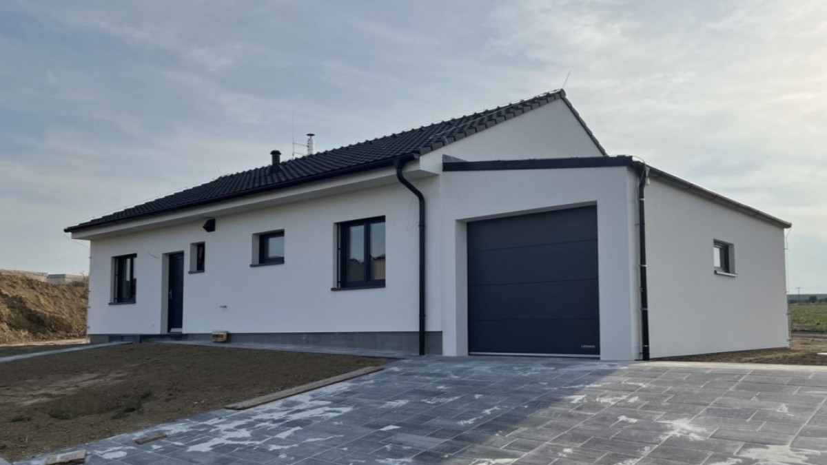 Středně velký bungalov