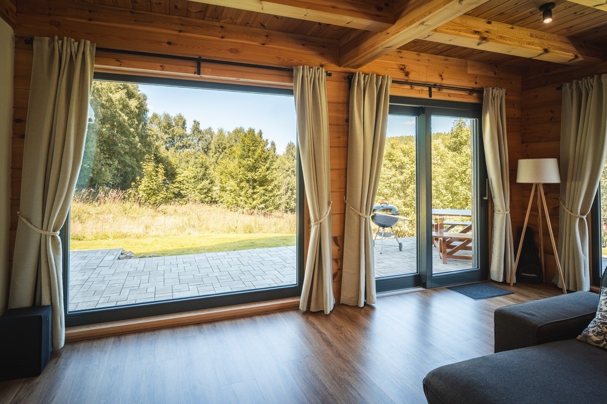 Moderní dřevostavba v Krušných horách