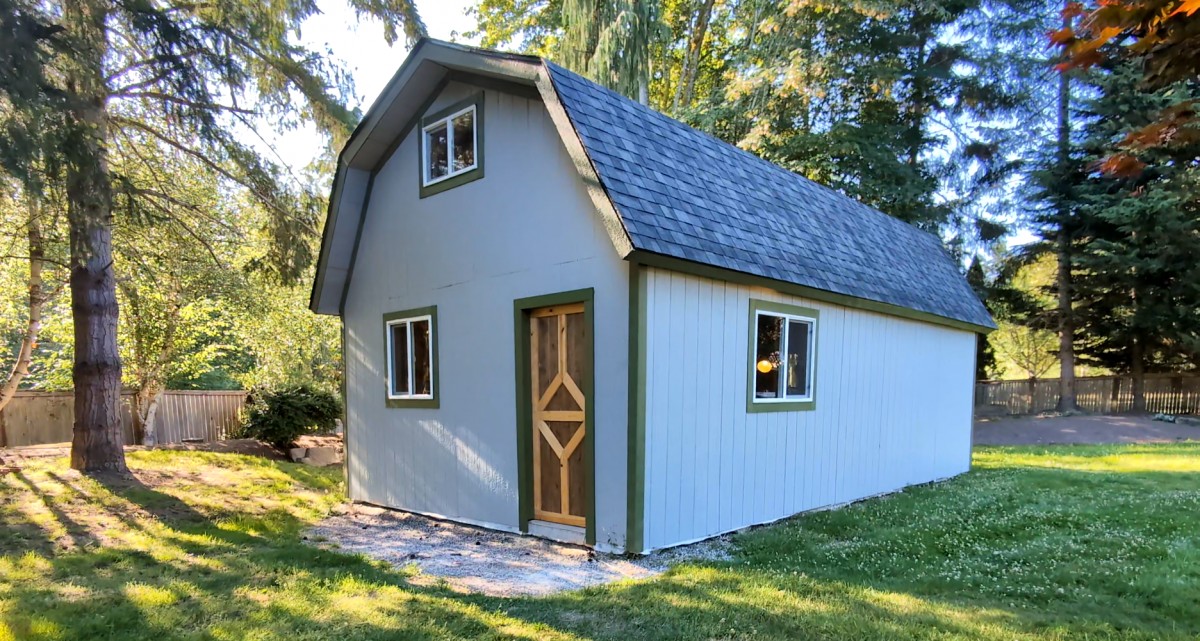 Stavba domácí kůlny od základu