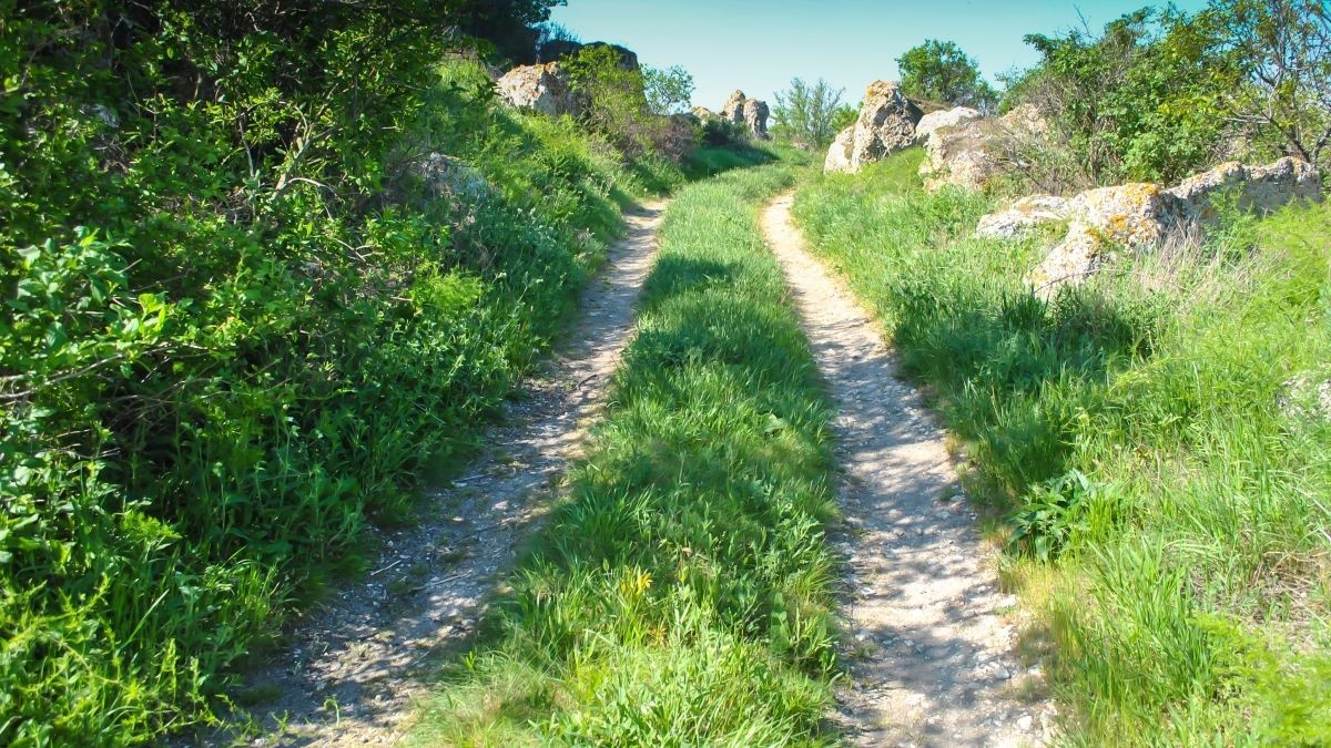 Lomy se zákazem vstupu