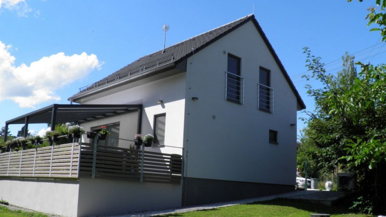 Moderní dům pro větší rodinu