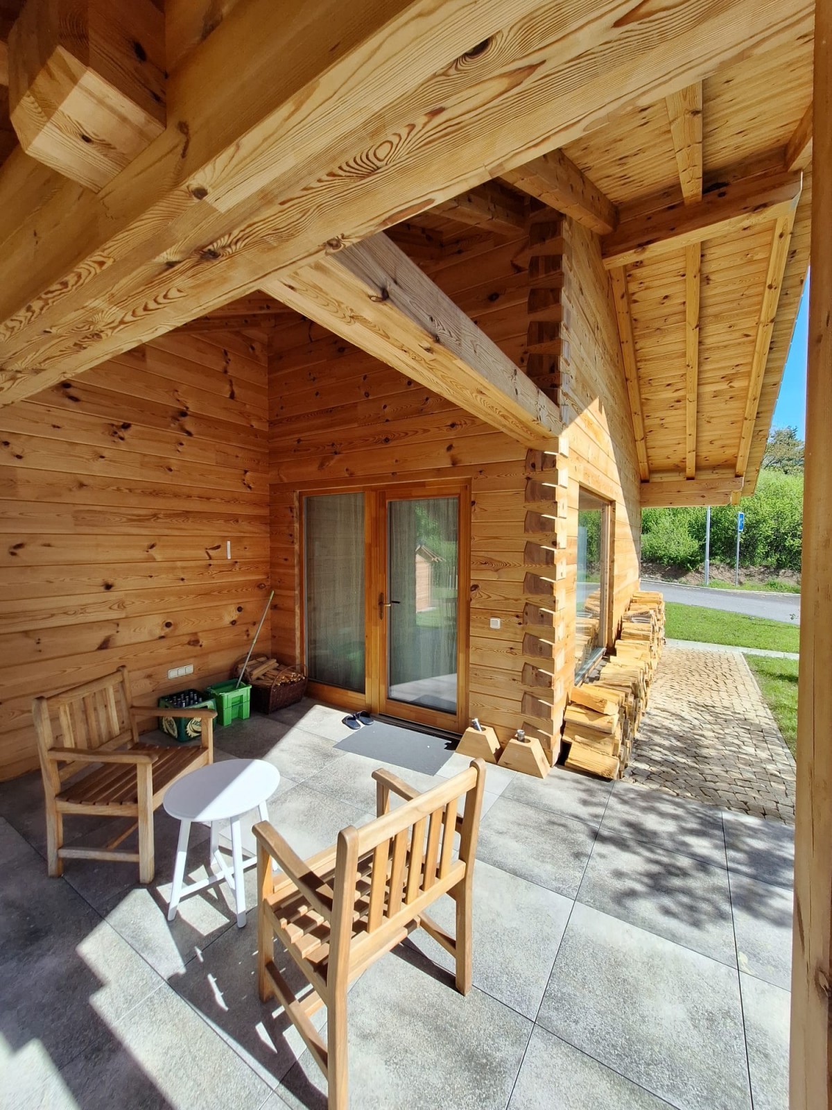 Moderní masivní dřevostavba