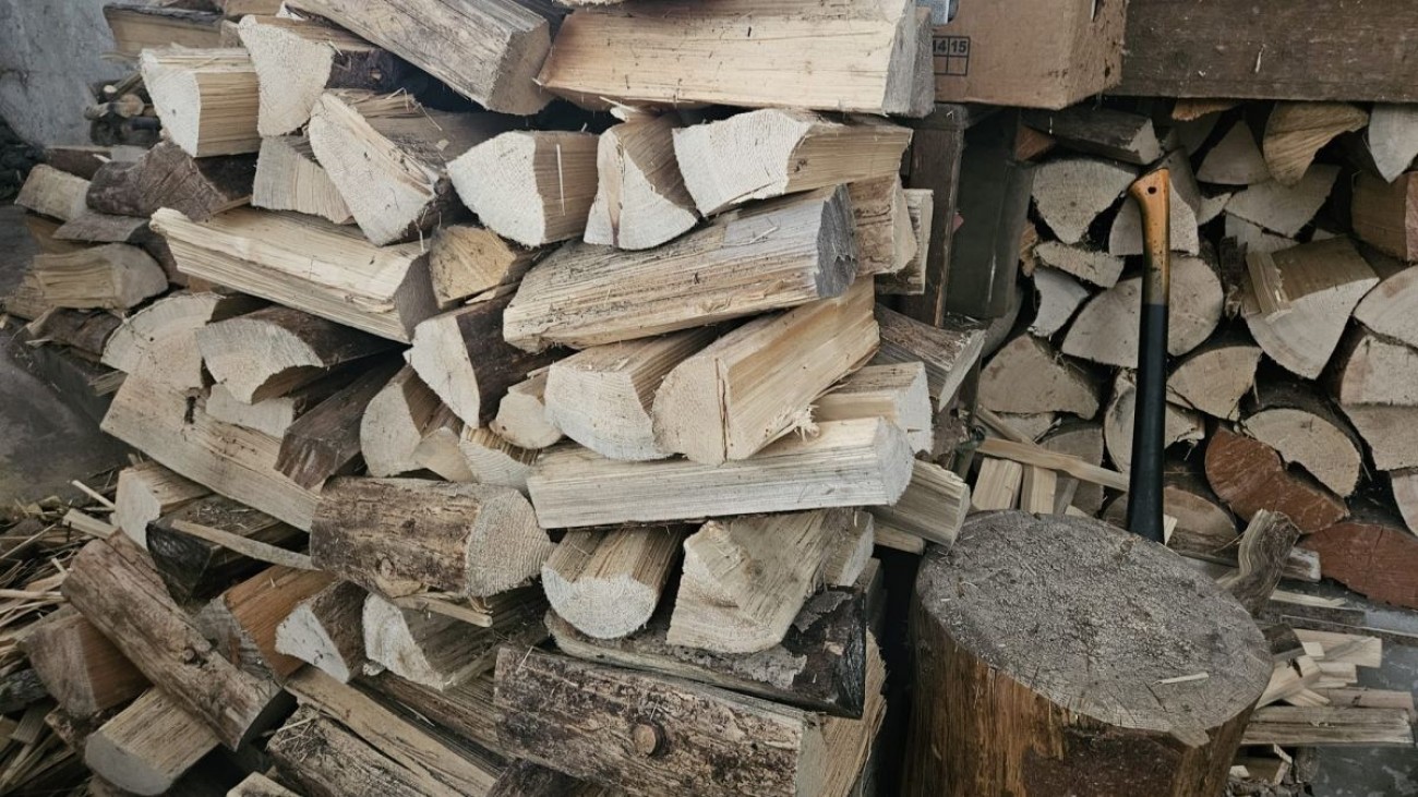 Topení v kamnech podléhá přísným bezpečnostním normám