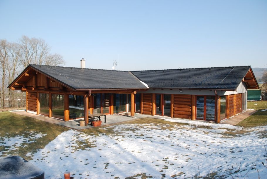 Přízemní srub