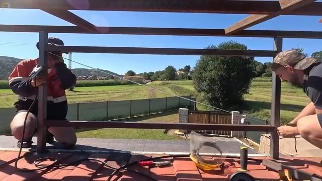 Dům z kontejneru