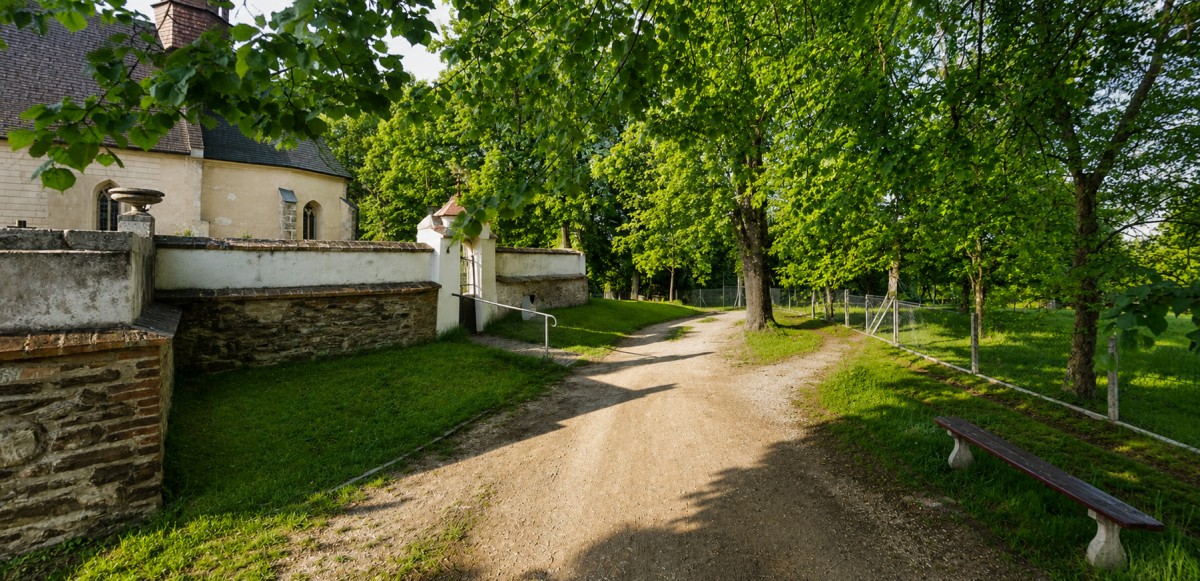 Vysílač za domem