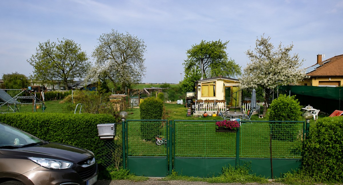 Sousedské strasti